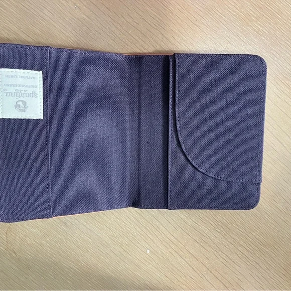 Spartina Geometric Patterned Notepad Clutch with Button Detail - Picture 5 of 7